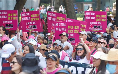 INE El organismo agradece marchas a favor de la democracia de México