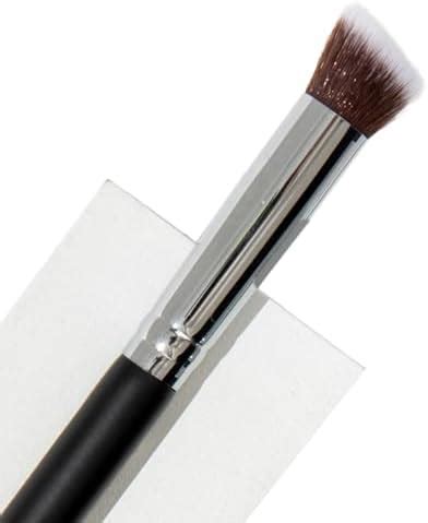 Amazon Katelia Beauty Nose Contour Makeup Brush For Sculpting And