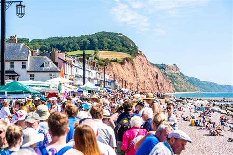 Homepage - The Sidmouth Folk Festival