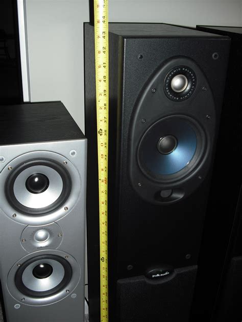 Polk Audio Rt1000i Powered Tower Speakers — Polk Audio