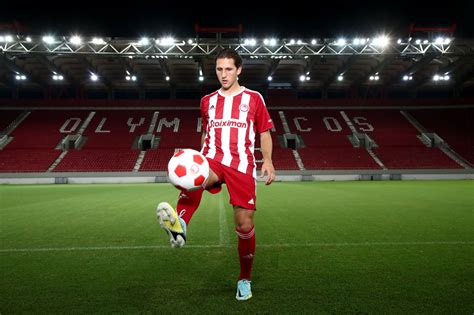 Panagiotis Retsos Returns To Olympiacos Olympiacos Org