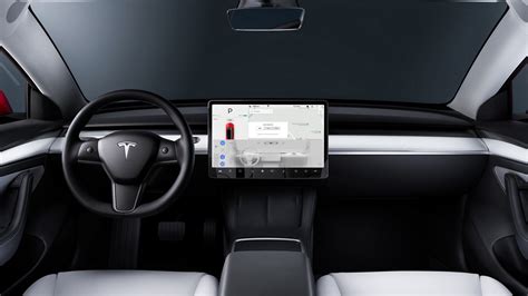 Feds Probe Tesla After It Relaxes Autopilots Driver Monitoring System