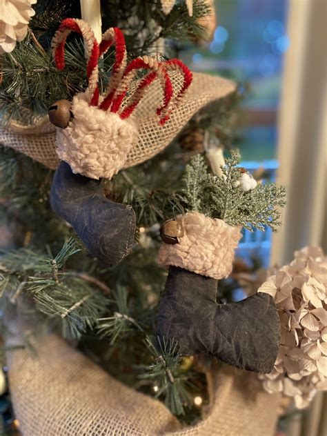 DIY Santa Boot Ornament The Crafty Decorator