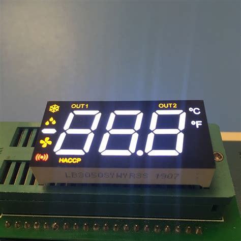 Triple Digit Multicolor 7 Segment Led Display Common Cathode For