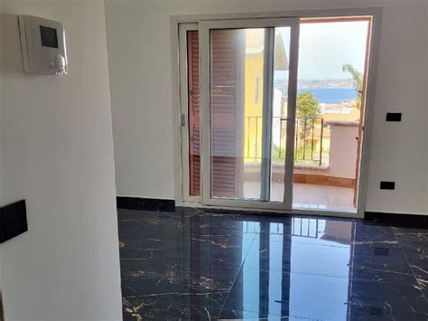 DFC Immobiliare Prestigiosa Villa A Schiera Di Testa Nuova