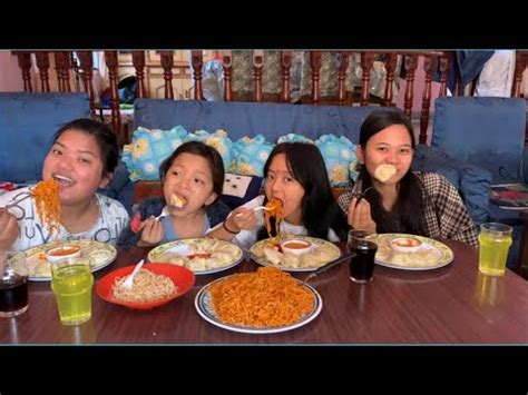 SPICY CURRENT NOODLES AND CHICKEN PORK MOMO Siblings Meets Mukbang