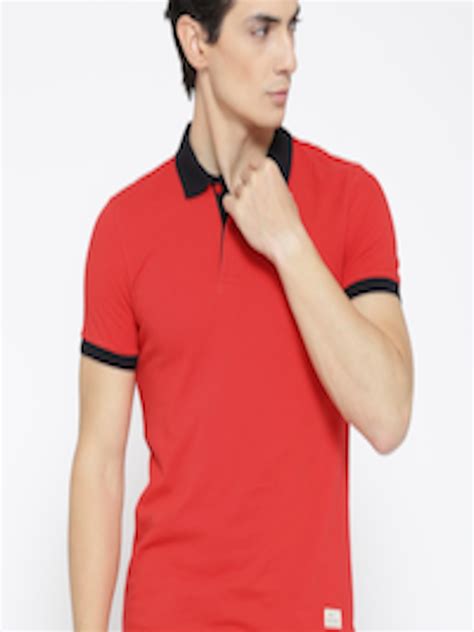 Buy United Colors Of Benetton Men Red Solid Polo Collar T Shirt Tshirts For Men 2265504 Myntra