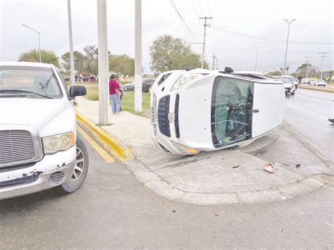 Conductor Vuelca Tras Exceso De Velocidad En El Rom N Cepeda