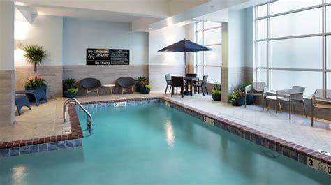 Hotels near Downtown Memphis - Hampton Inn & Suites Beale