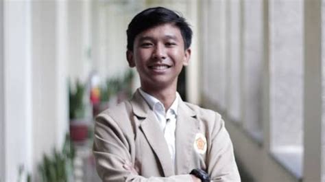 Sosok Ketua Bem Ugm Gielbran Muhammad Noor Beri Gelar Jokowi Alumnus