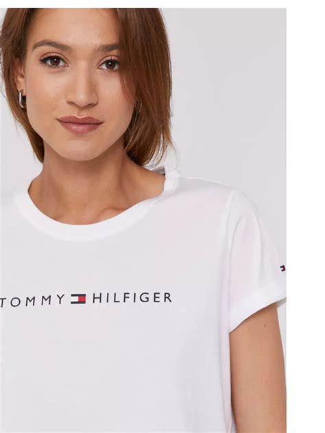 Tommy Hilfiger dámské tmavě modré triko CROPPED Mode cz