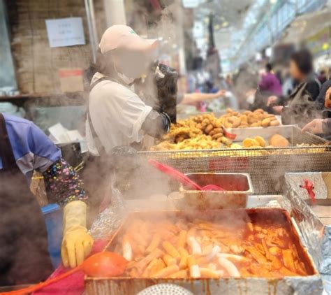 제주도 오일장 공항 가까운 제주 민속 오일시장 과일 사고 떡볶이 먹고 재미있는 장구경 네이버 블로그