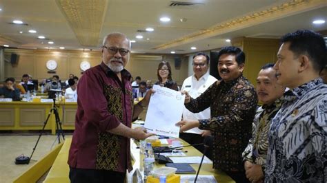 Abraham Liyanto Minta Menteri ATR BPN Tuntaskan Target Program PTSL Di NTT