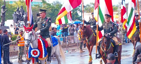 Director Del Inespre Participa Junto Al Presidente Abinader En Desfile Por El 180 Aniversario De