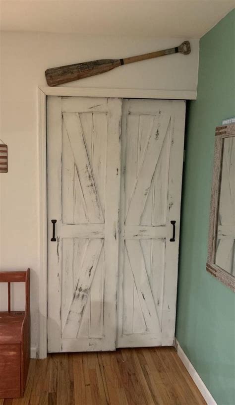 Popular Sliding Farmhouse Door 27 In 2020 Farmhouse Doors Barn Door