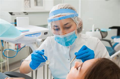 Your Dentist Wears These 4 Items to Protect Your Health