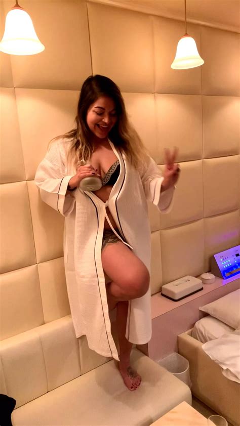 Snackworthy Nudes Asiansgonemild NUDE PICS ORG