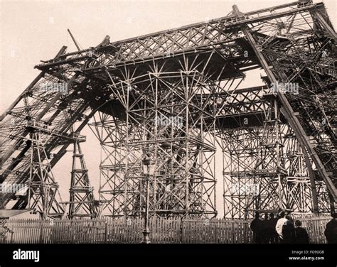 Eiffel Tower Construction In Paris Stock Photo Alamy