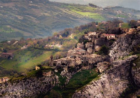 I 7 borghi medievali più belli dell Abruzzo