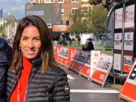 Giada Borgato Prima Commentatrice Tecnica Donna Del Giro DItalia