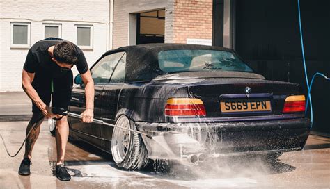 Basic Car Wash Two Bucket Method Avid Motoring