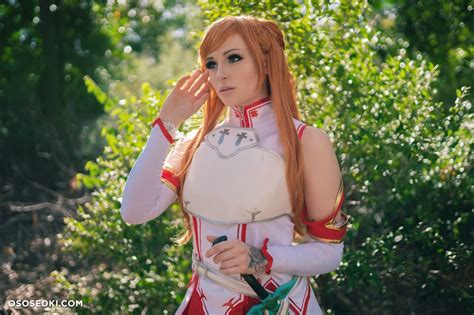 Model Kayla Erin Itskaylaerin In Cosplay Asuna Yuuki From Sword Art