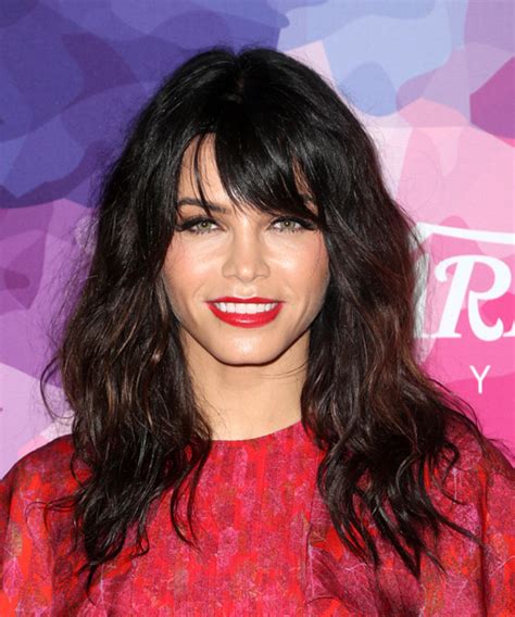 Jenna Dewan Long Wavy Black Hairstyle With Layered Bangs