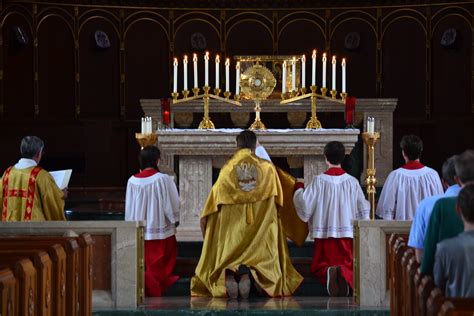 Corpus Christi Procession At Guardian Angels Catholic Telegraph