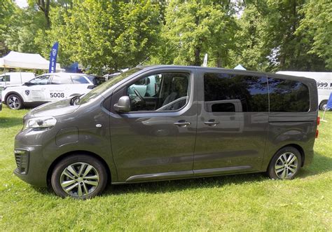 Peugeot E Traveller Standard 75 KWh 2021 Auta5P ID 26408 EN