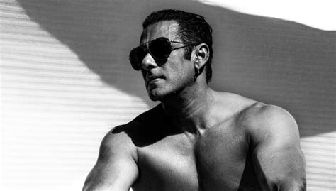 Salman Khan Drops A Drool Worthy Shirtless Photo On Bhai Dooj Bollywood Bubble