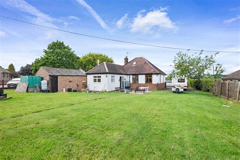 Bedroom House For Sale In Pershore