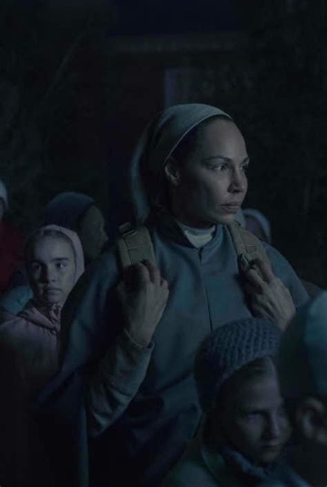 The Handmaid S Tale Saison 3 Episode 13 La Mission De June Notre Verdict Du Season Finale