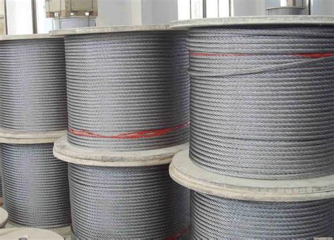 Electro Galvanized Wire Rope Used In Lifting 6X19 With Fibre Core And