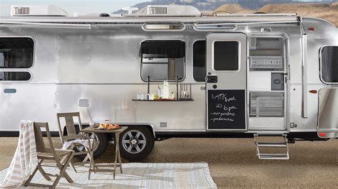 Unparalleled Elegance Seven Must See Features In The Airstream Pottery