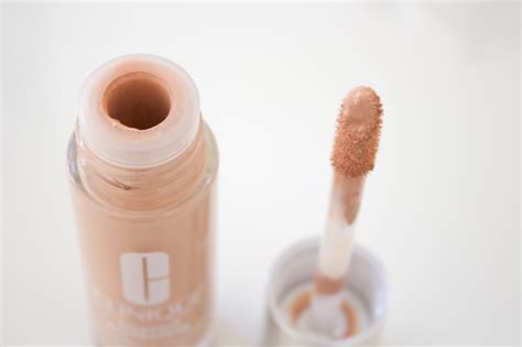 Clinique Beyond Perfecting Foundation + Concealer Review | Your Beauty