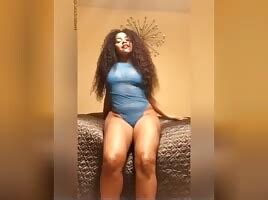 Twerking Ass ShesFreaky