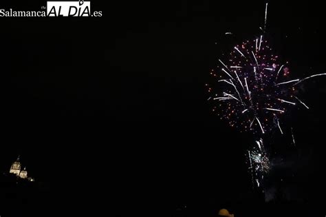 Los Fuegos Artificiales Ponen El Broche De Oro A La Festividad De San