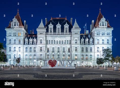 Albany New York Usa Night View Of The New York State Capitol