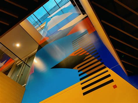 Serena Williams Building At Nike Hq — Hola Lou