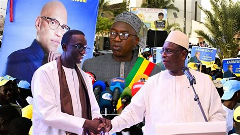 Direct Macky Sall Ne Laissez Pas Le Pays Entre Les Mains Des