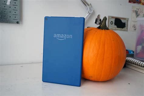 Amazon's Fire HD 10 review: $150 gets you a decent 10-inch tablet ...