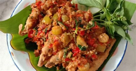 Resep Ikan Pindang Sambel Blimbing Oleh Iffah Foodies Cookpad