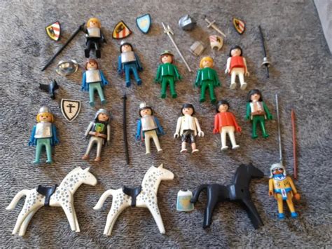 PLAYMOBIL LOT VINTAGE personnages homme femme chevalier soldat médiéval