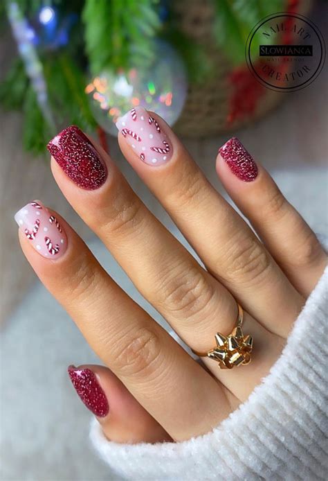 Christmas Nail Art Candy Cane