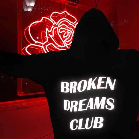 Broken Dreams Club - SKRND