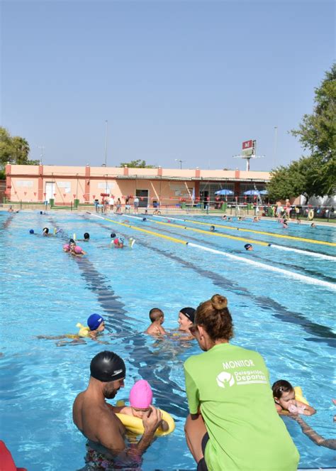 Concluyen la temporada de baño y los cursos de natación de verano en