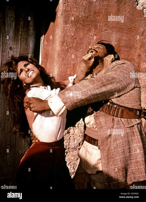 Bandolero Raquel Welch 1968 Stock Photo Alamy