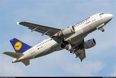 D Aily Lufthansa Airbus A Photo By Kevin Hackert Id