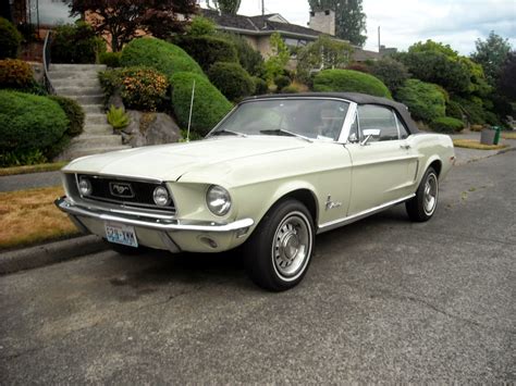 Seattle's Classics: 1968 Ford Mustang Convertible