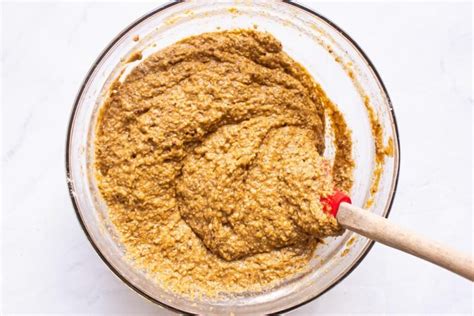 Healthy Oat Bran Muffins - iFoodReal.com